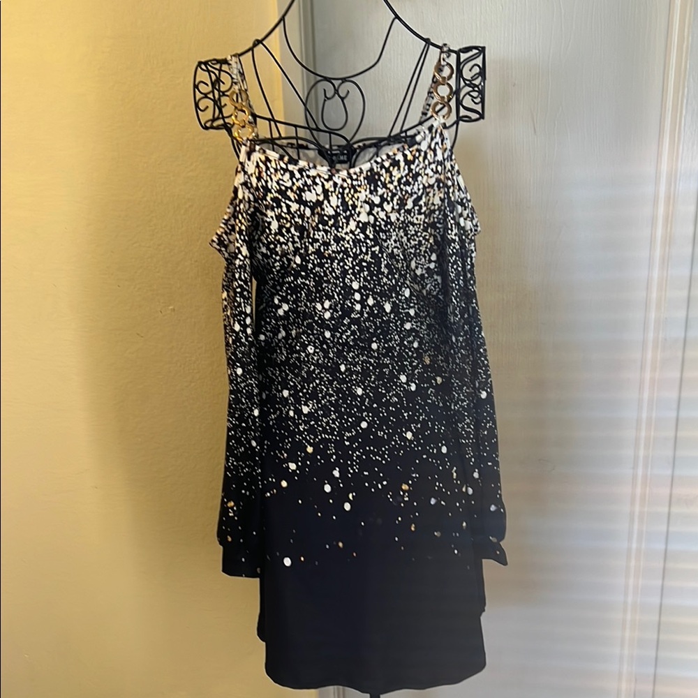 Chic Black and White Spotted Tank Top